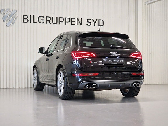 Audi SQ5 8 of 25