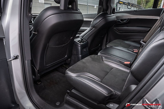 Volvo XC90 24 of 27