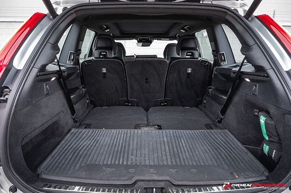 Volvo XC90 27 of 27