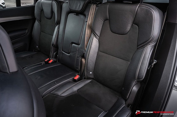 Volvo XC90 25 of 27