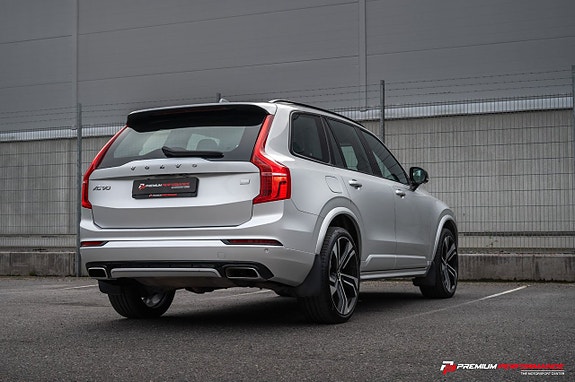 Volvo XC90 7 of 27