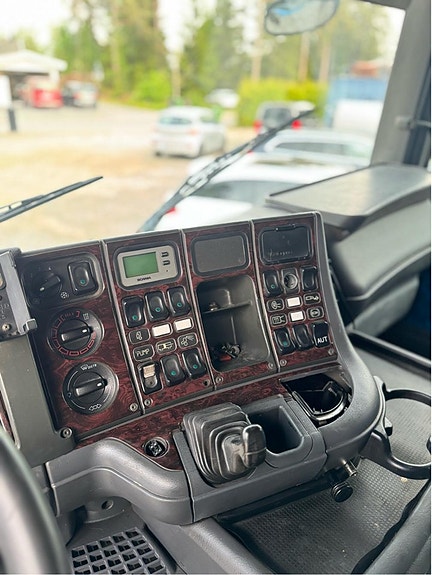 Scania R124GB6X2NZ470 6 of 7