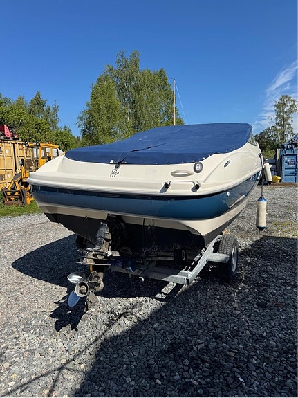 Bayliner 2152 Capri DC 4 of 5