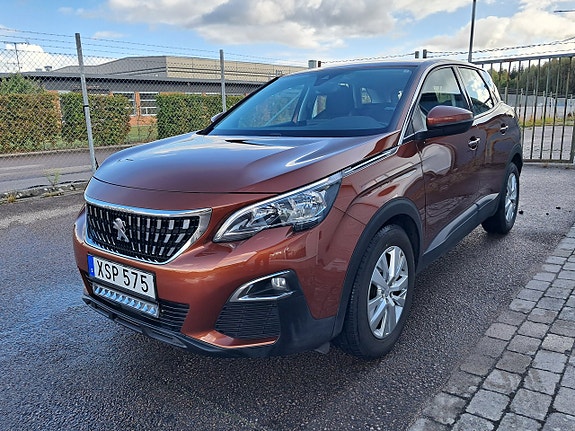 Peugeot 3008 3 of 5