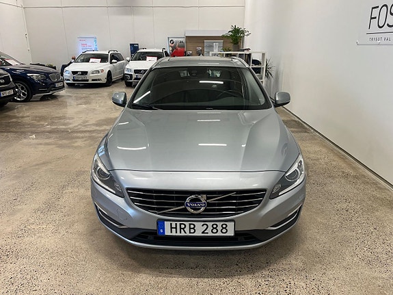 Volvo V60 9 of 20