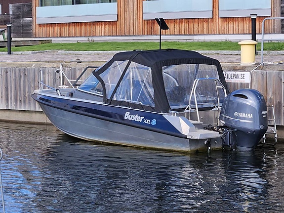 Buster XXL-2018 Yamaha 150 hk-2018