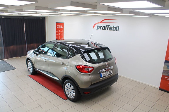 Renault Captur 19 of 24