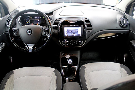 Renault Captur 8 of 24