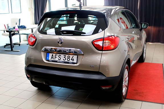 Renault Captur 17 of 24