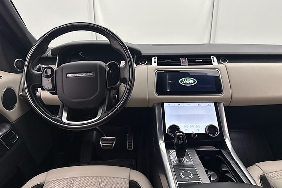 Land Rover Range Rover Sport 12 of 30