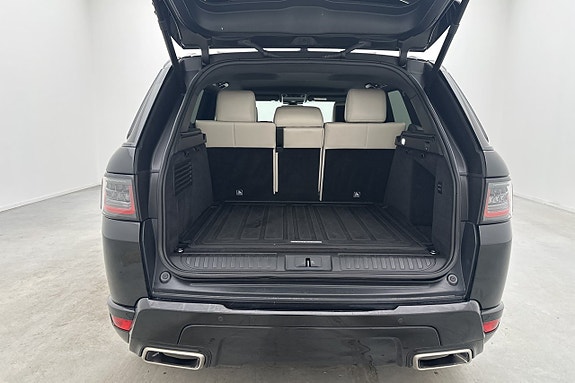 Land Rover Range Rover Sport 8 of 30