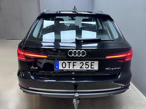 Audi A4 6 of 23