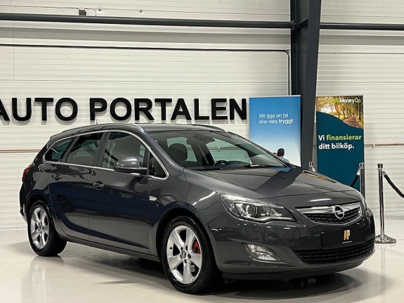 Opel Astra 2 of 5