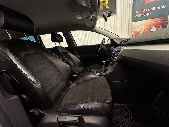 Volkswagen Passat 14 of 21