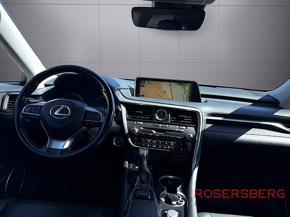 Lexus RX450h 10 of 17