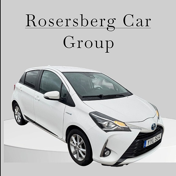 Toyota Yaris 4 of 24