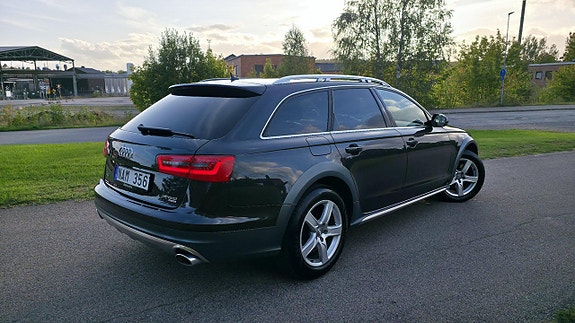 Audi A6 4 of 5