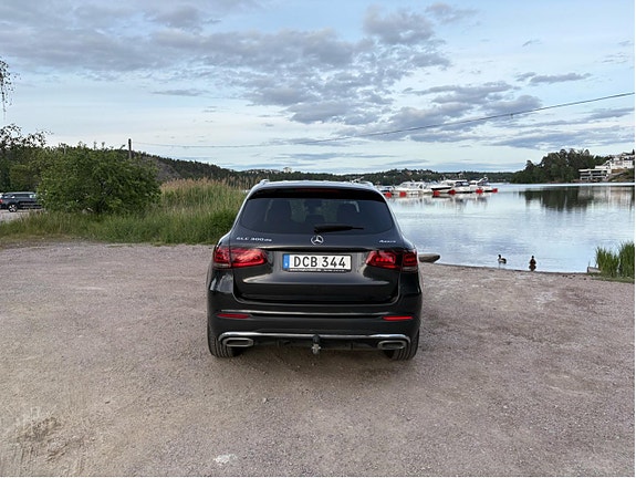Mercedes-Benz GLC300 de 3 of 5