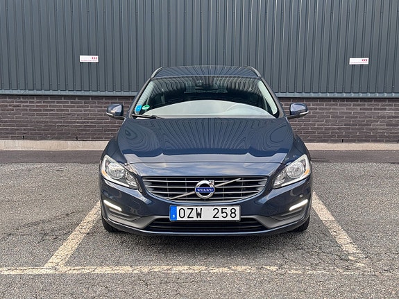 Volvo V60 5 of 5