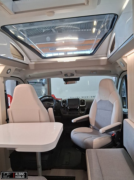 Adria Compact Supreme SL / Automat 9 of 21