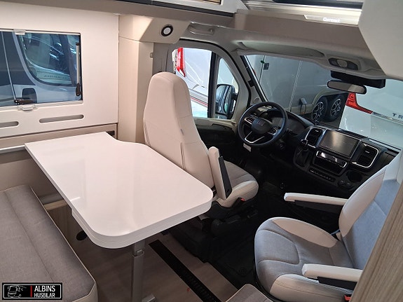 Adria Compact Supreme SL / Automat 6 of 21