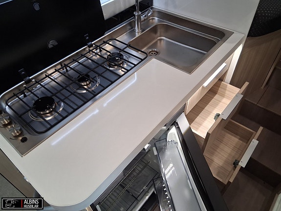 Adria Compact Supreme SL / Automat 14 of 21