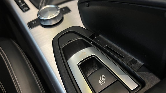 Mercedes-Benz SLK55 17 of 21