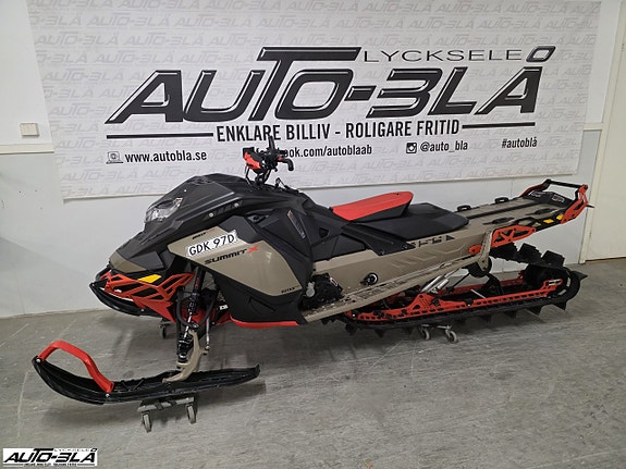 Ski-Doo Summit Expert 850 Turbo 154"