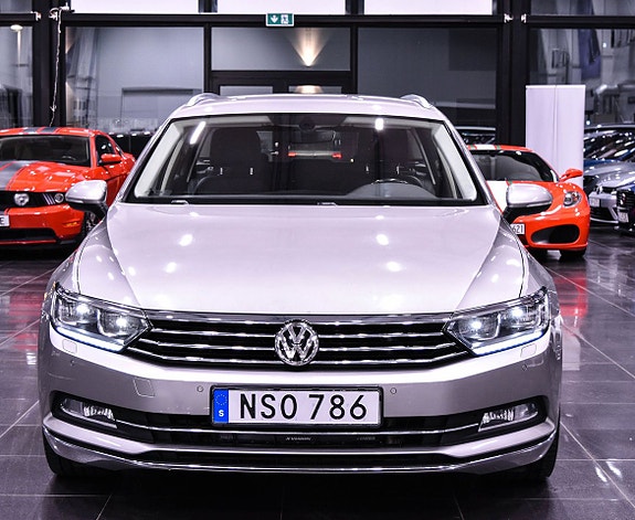 Volkswagen Passat 6 of 19