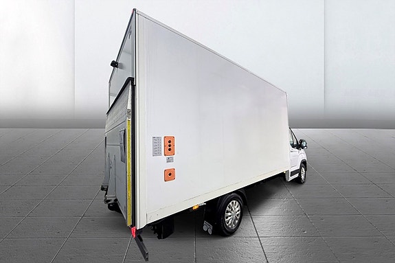 Maxus e-Deliver 9 5 of 27