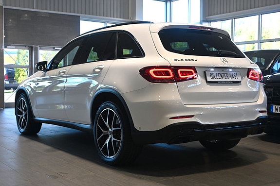 Mercedes-Benz GLC220 d 3 of 5