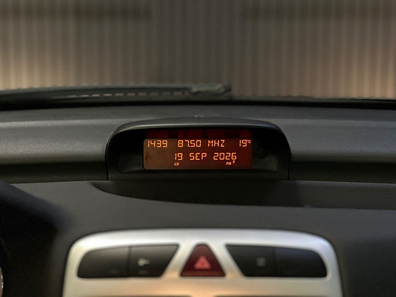 Peugeot 307 SW 23 of 26