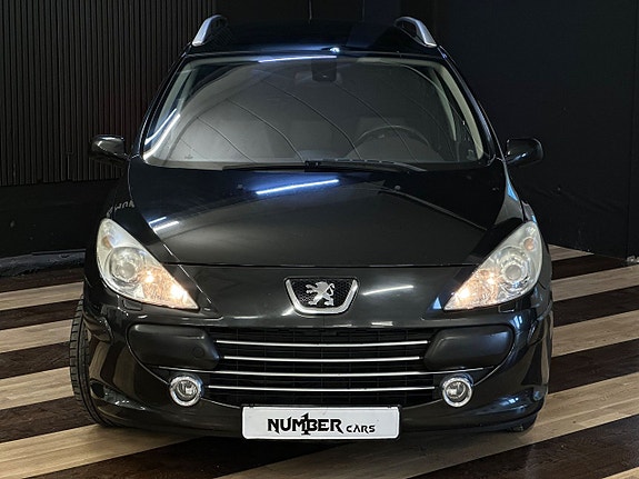 Peugeot 307 SW 4 of 5