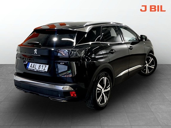 Peugeot 3008 3 of 5