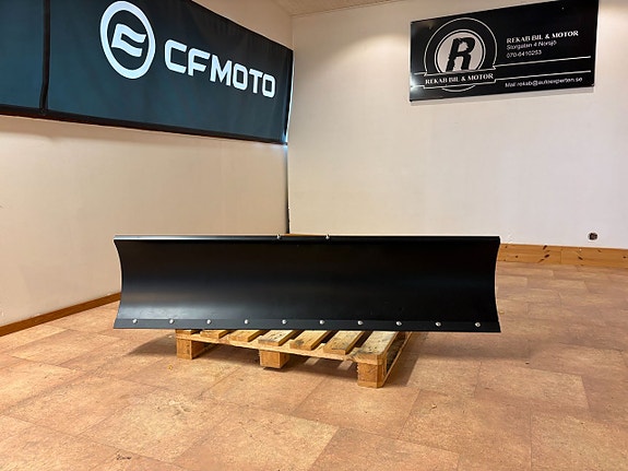 Övriga Black Wolf Plogblad 150 cm / 180 cm