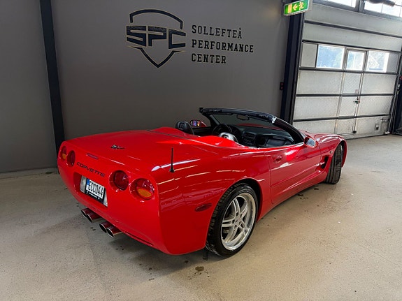 Chevrolet Corvette 7 of 15