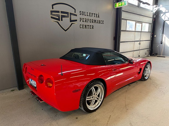Chevrolet Corvette 3 of 15