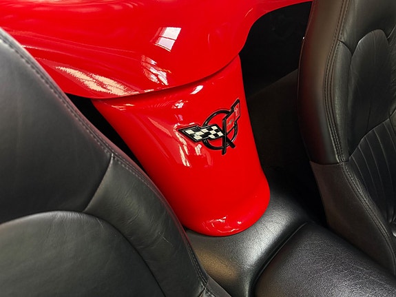 Chevrolet Corvette 15 of 15