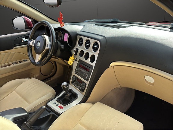 Alfa Romeo 159 10 of 14