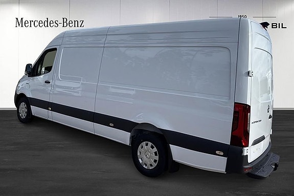 Mercedes-Benz eSprinter 420 4 of 14