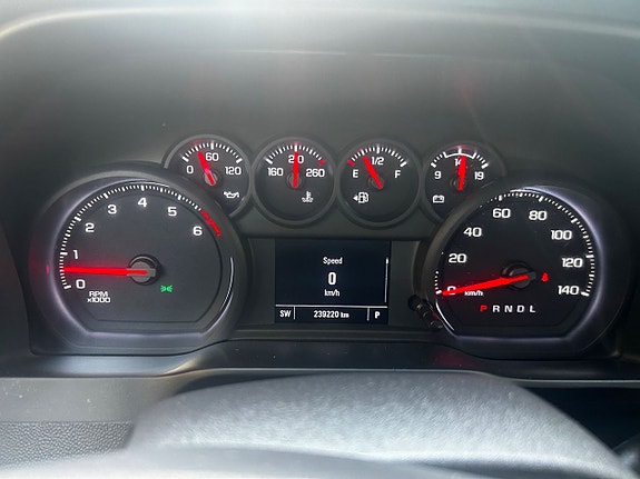 Chevrolet Silverado 1500 21 of 22