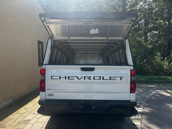 Chevrolet Silverado 1500 5 of 5