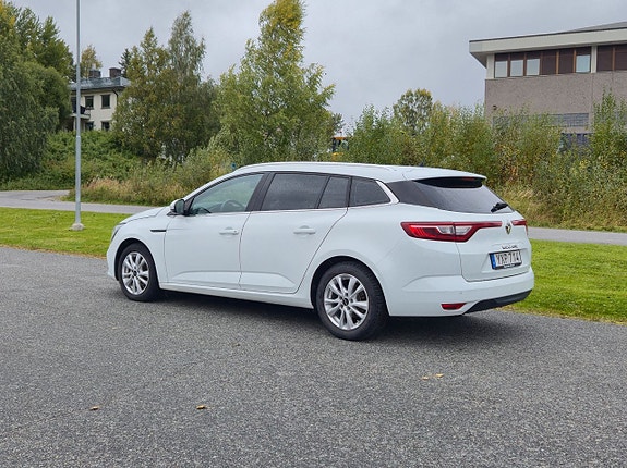 Renault Megane IV 3 of 5