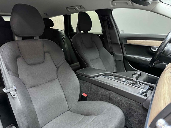 Volvo V90 14 of 21