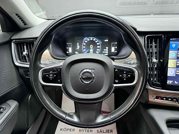 Volvo V90 16 of 21