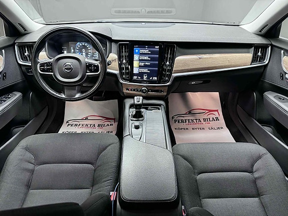 Volvo V90 11 of 21