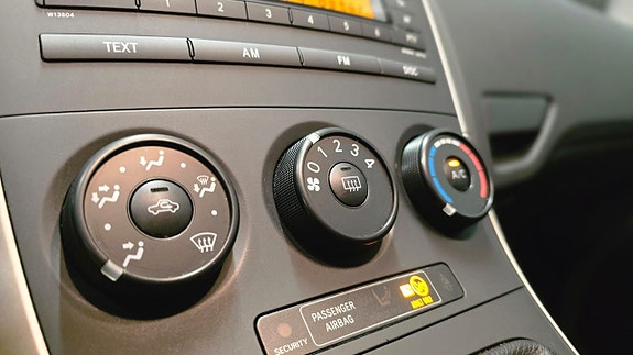 Toyota Auris 16 of 27