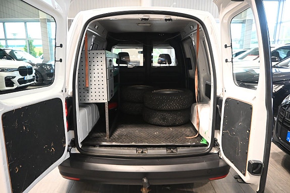 Volkswagen Caddy 11 of 17