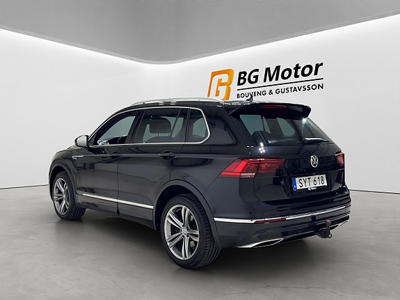 Volkswagen Tiguan 6 of 18