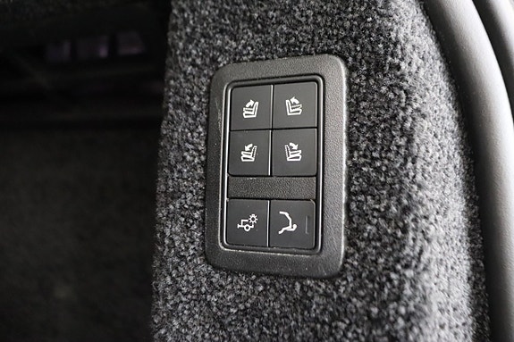 Land Rover Range Rover 19 of 27